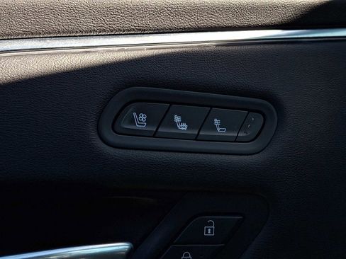 Used 2022 Cadillac Escalade Sport w/ Touring Package image 27