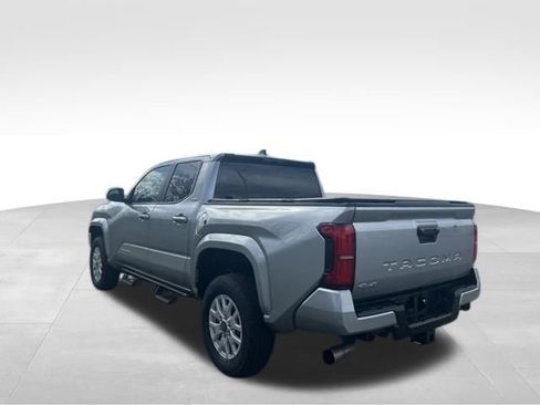 Used 2024 Toyota Tacoma SR5 image 6