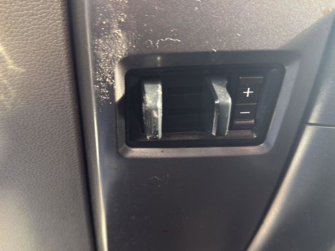 Used 2019 Ford F150 XLT image 31