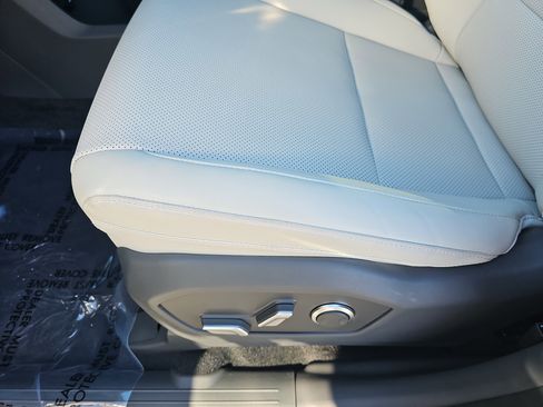 Used 2025 Hyundai Santa Fe SEL image 27