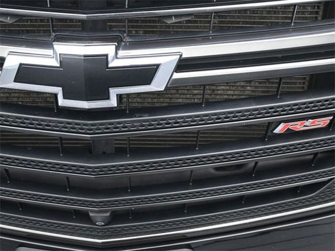 Used 2021 Chevrolet Traverse RS image 10