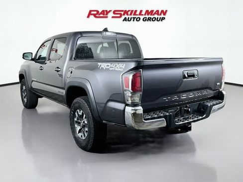 Used 2023 Toyota Tacoma TRD Off-Road AWD/4WD image 5