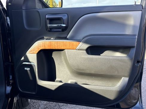 Used 2014 GMC Sierra 1500 SLT w/ SLT Crew Cab Value Package image 22