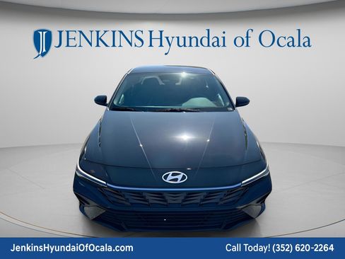New 2026 Hyundai Elantra Sport FWD image 15