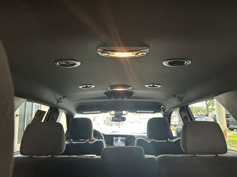 Certified 2023 Dodge Durango GT image 34