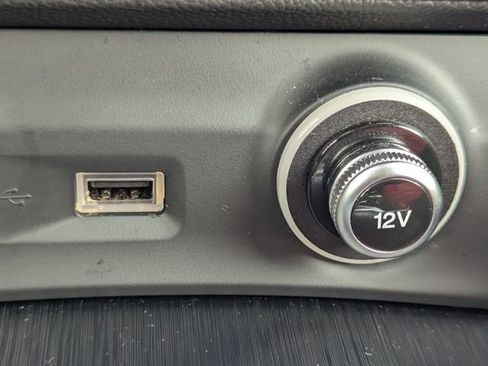 Used 2023 Alfa Romeo Stelvio Sprint image 24