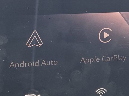 Certified 2024 Buick Encore GX Avenir w/ Avenir Technology Package image 6