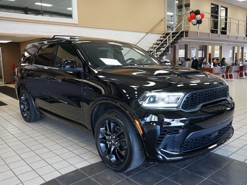 Used 2023 Dodge Durango R/T w/ Hemi Orange Plus Package image 21