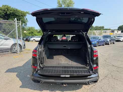 Used 2021 BMW X5 M50i AWD/4WD image 28