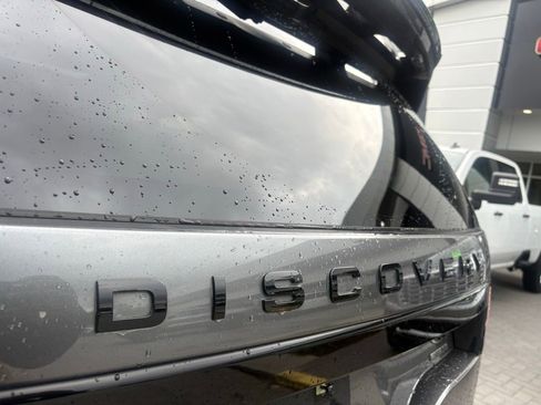 Used 2019 Land Rover Discovery HSE AWD/4WD image 8