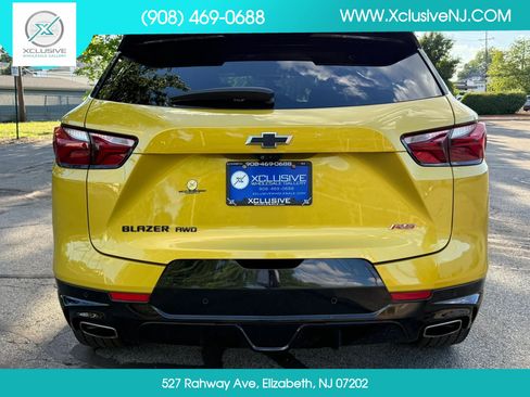 Used 2022 Chevrolet Blazer RS w/ Enhanced Convenience Package AWD/4WD image 3