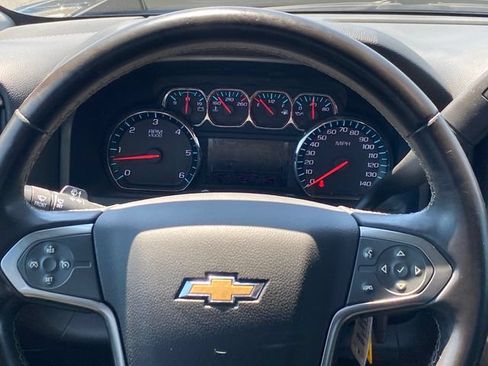 Used 2018 Chevrolet Silverado 1500 LT w/ All Star Edition AWD/4WD image 9