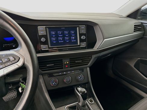 Used 2024 Volkswagen Jetta S image 25