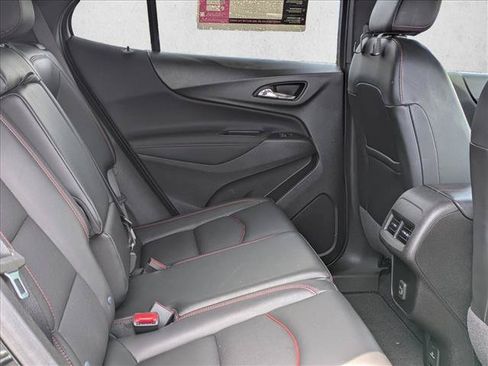 Used 2022 Chevrolet Equinox RS w/ RS Leather Package FWD image 25