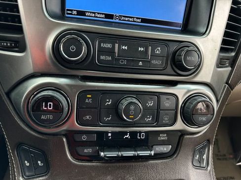 Used 2018 Chevrolet Tahoe LT image 30