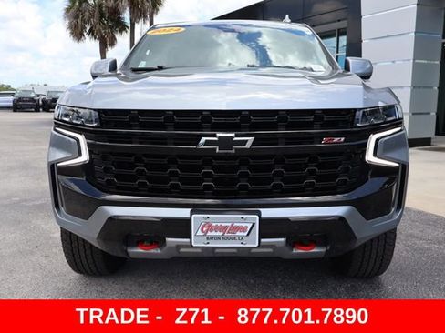 Used 2024 Chevrolet Suburban Z71 AWD/4WD image 3