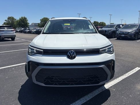 Used 2025 Volkswagen Taos S AWD/4WD image 2
