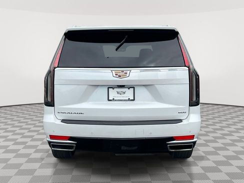 Used 2023 Cadillac Escalade ESV Premium Luxury AWD/4WD image 5