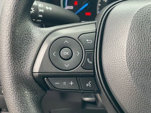 Used 2024 Toyota RAV4 LE image 14