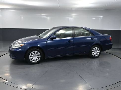 Used 2006 Toyota Camry LE FWD image 9