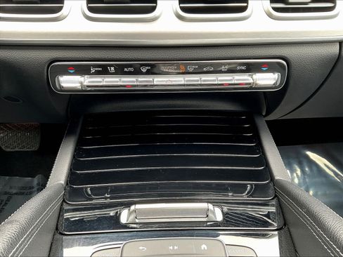 Used 2024 Mercedes-Benz GLE 350 4MATIC image 15