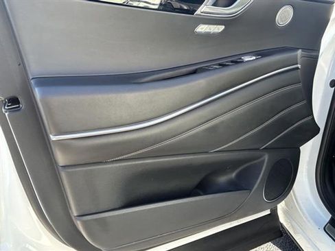 Used 2025 Genesis GV80 2.5T Standard image 24