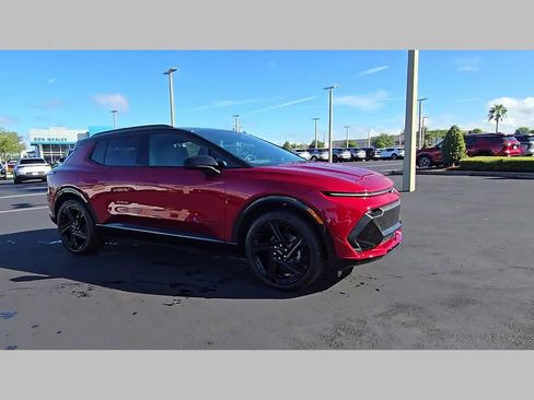 New 2026 Chevrolet Equinox EV RS image 22