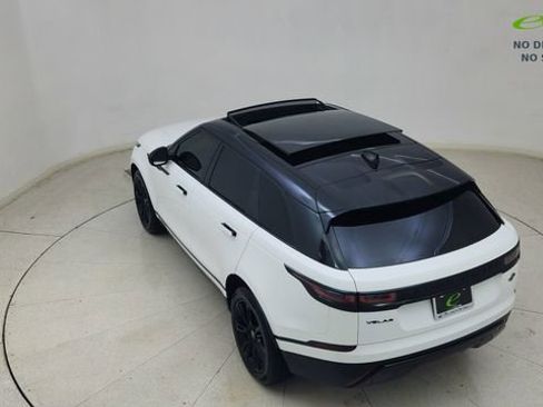 Used 2022 Land Rover Range Rover Velar S AWD/4WD image 86