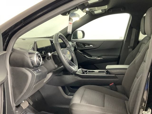 Used 2025 Chevrolet Equinox LT FWD image 10