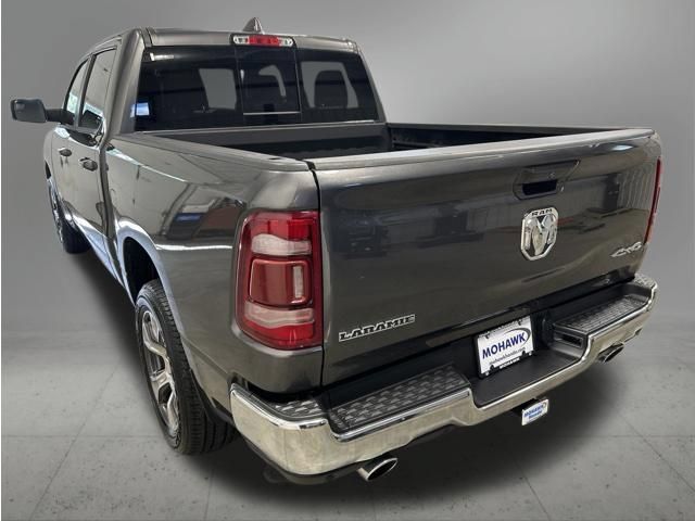 Used 2023 RAM 1500 Laramie AWD/4WD image 3