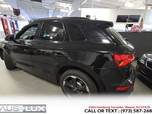 Used 2019 Audi SQ5 Premium Plus w/ Premium Plus Package AWD/4WD image 7