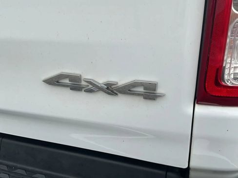 Used 2019 RAM 1500 Big Horn AWD/4WD image 14