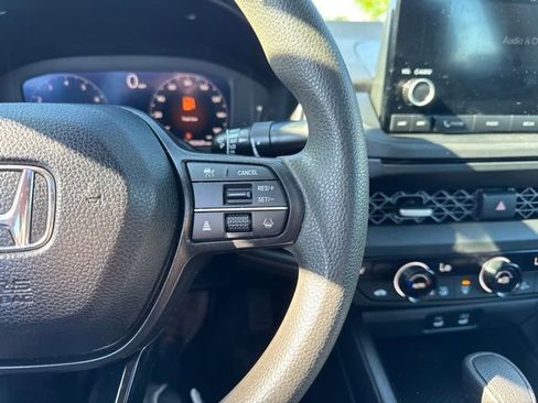 Used 2023 Honda Accord EX image 15