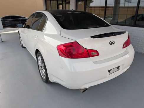 Used 2009 INFINITI G37 Journey w/ Premium Pkg image 3