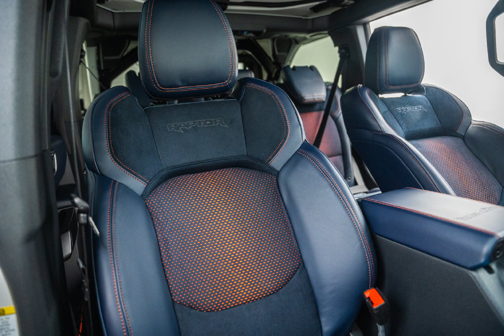 New 2026 Ford Bronco Raptor w/ Interior Carbon Fiber Pack AWD/4WD image 46