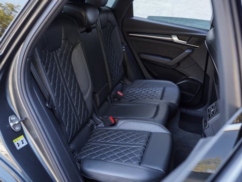 Used 2023 Audi SQ5 Premium Plus w/ Premium Plus Package image 23