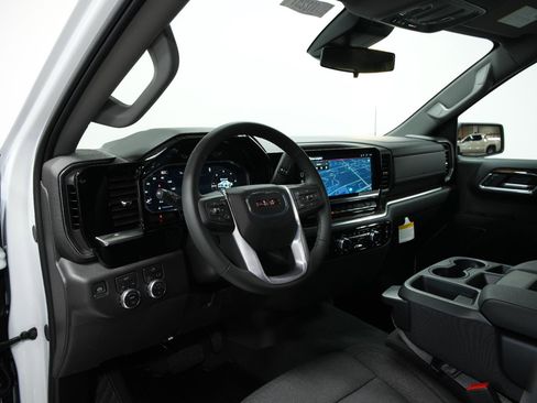 New 2026 GMC Sierra 1500 Elevation image 25