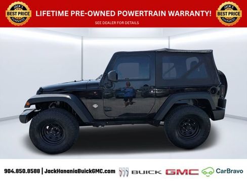 Used 2017 Jeep Wrangler Sport AWD/4WD image 6