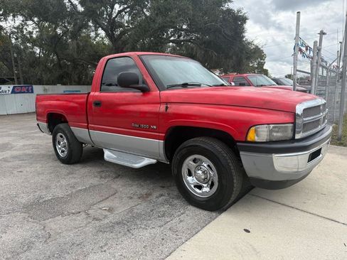 Used 2001 Dodge Ram 1500 Truck 2WD Regular Cab image 1