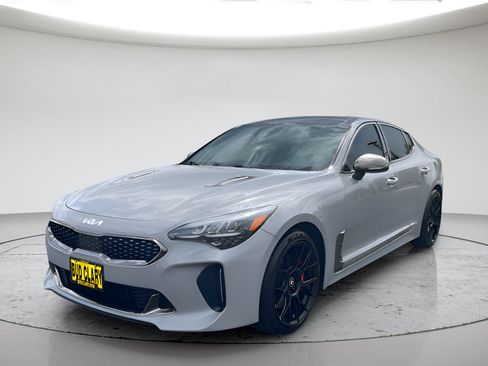 Used 2022 Kia Stinger GT1 AWD/4WD image 7