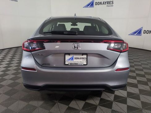Used 2024 Honda Civic LX image 4