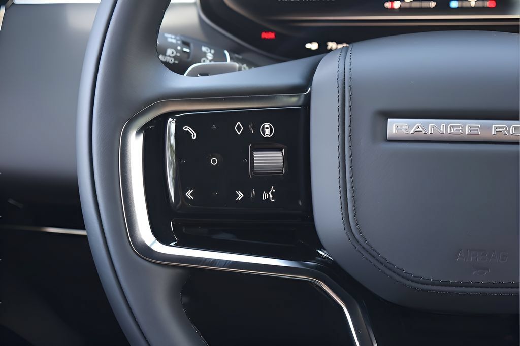 New 2026 Land Rover Range Rover Sport SE AWD/4WD image 19