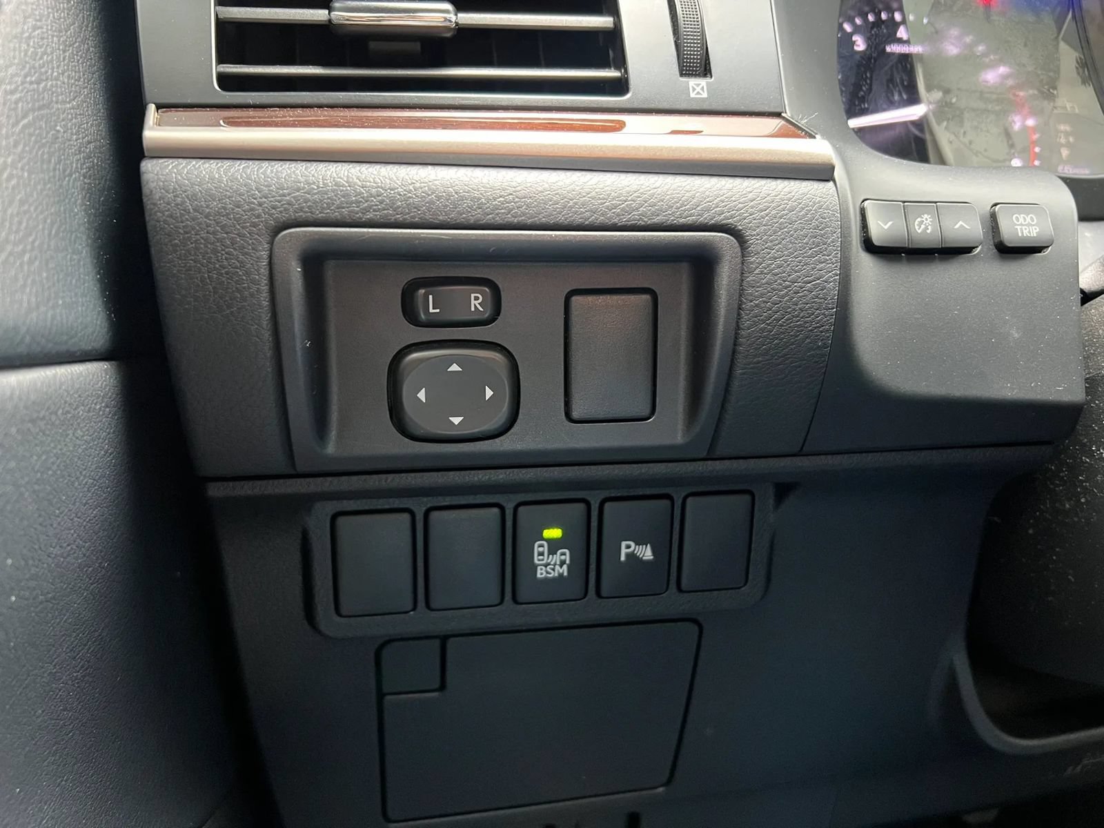 Used 2013 Lexus ES 350 w/ Luxury Pkg FWD image 18