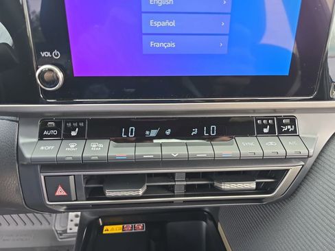 Used 2026 Toyota Camry SE w/ Convenience Package AWD/4WD image 23