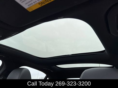 Used 2023 Mercedes-Benz E 350 4MATIC Sedan image 6