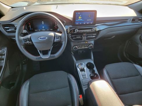 Used 2025 Ford Escape ST-Line image 33