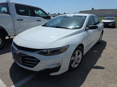 Used 2023 Chevrolet Malibu LS