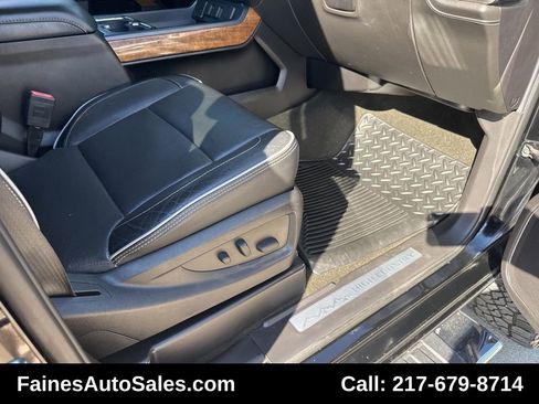 Used 2017 Chevrolet Silverado 2500 High Country w/ Duramax Plus Package image 82