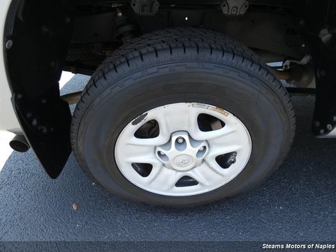 Used 2011 Toyota Tundra 2WD Double Cab image 16