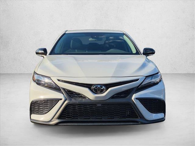 Used 2024 Toyota Camry SE FWD image 2